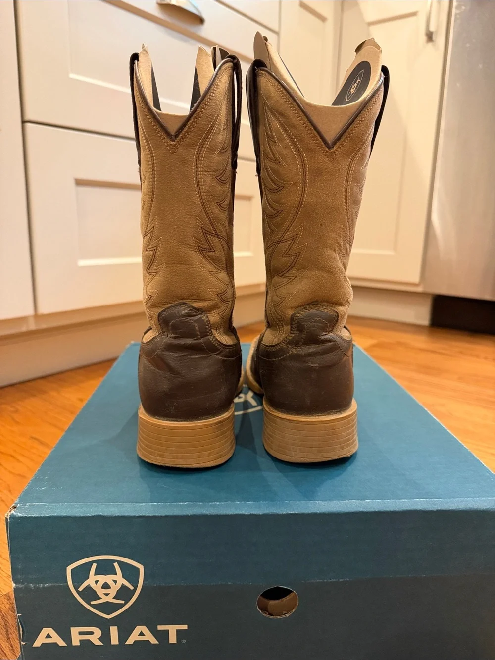ARIAT Kids Brumby Western Boots - size 4